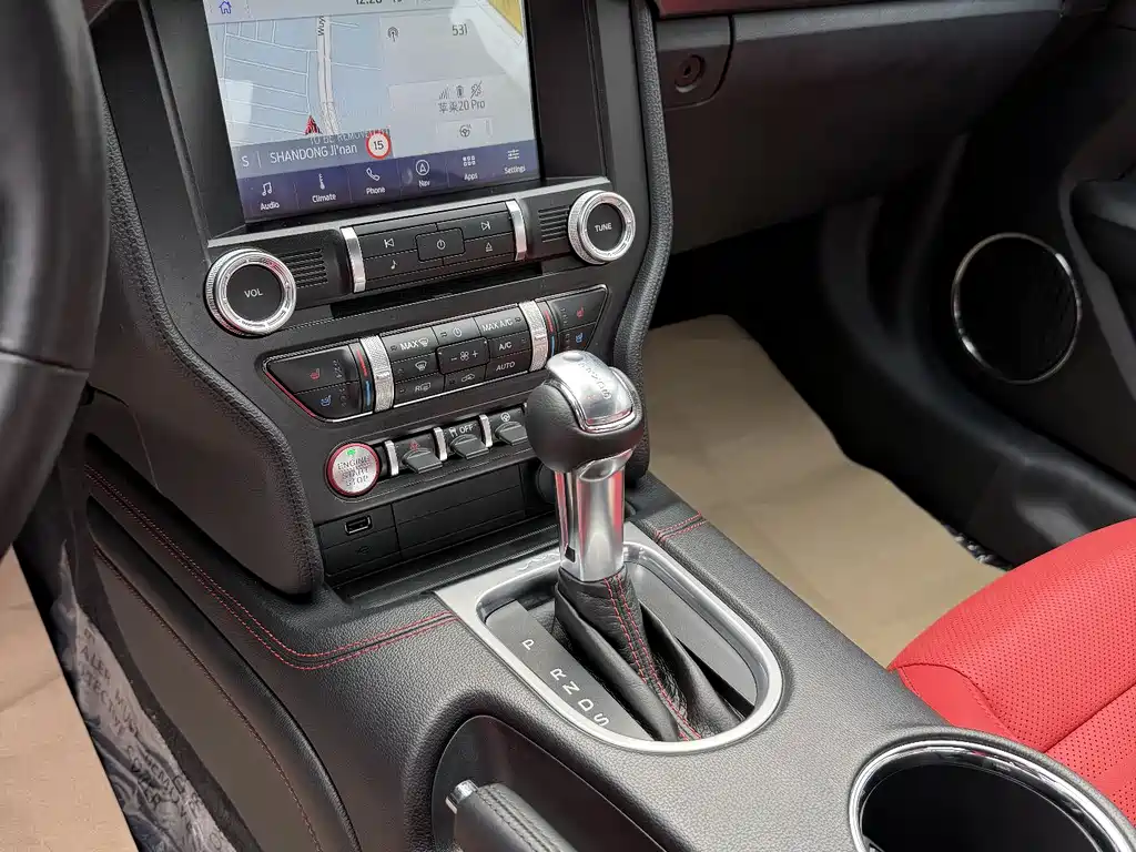 Ford Mustang 2026 — фото 10