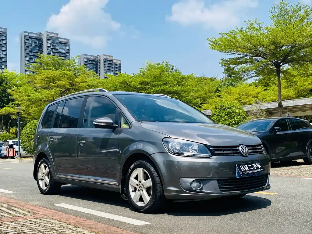 Volkswagen Touran 2013