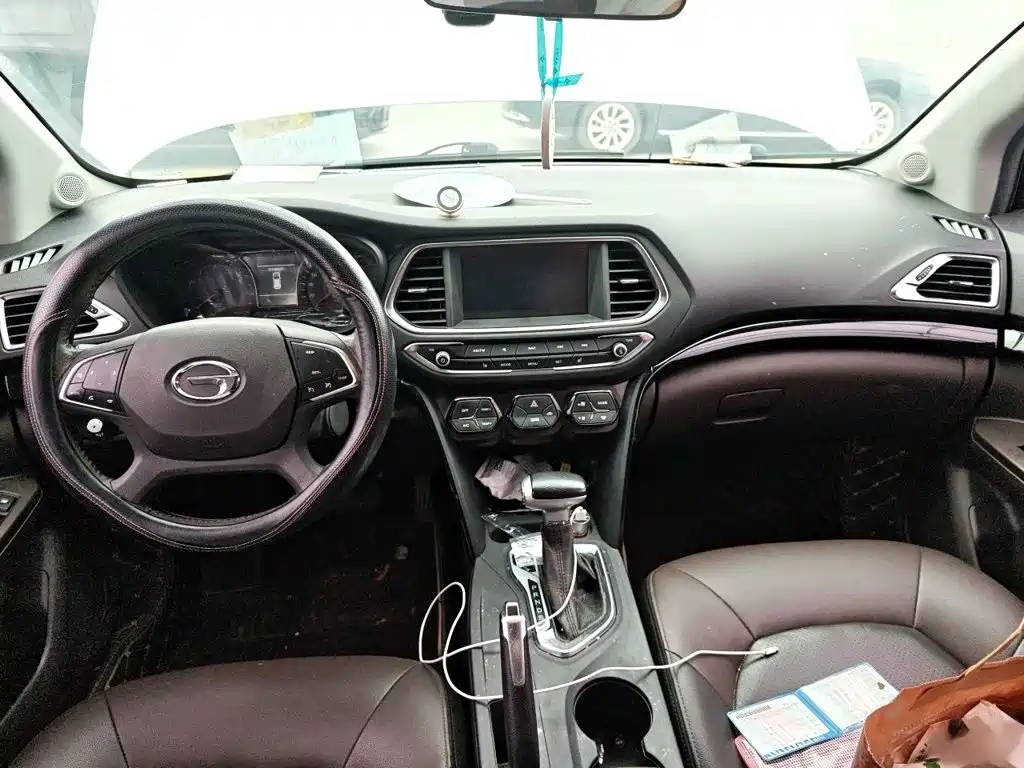 GAC Motor Trumpchi GS4 2016 — фото 13