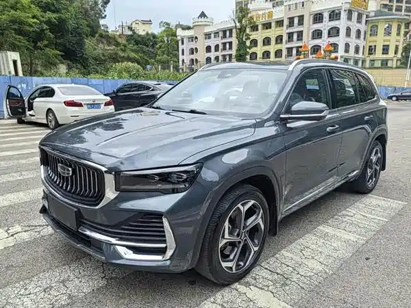 Geely Xingyue L 2023