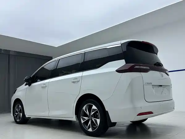 GAC Trumpchi M6 2023