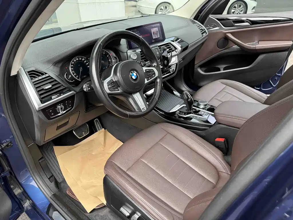 BMW X3 2018 — фото 11