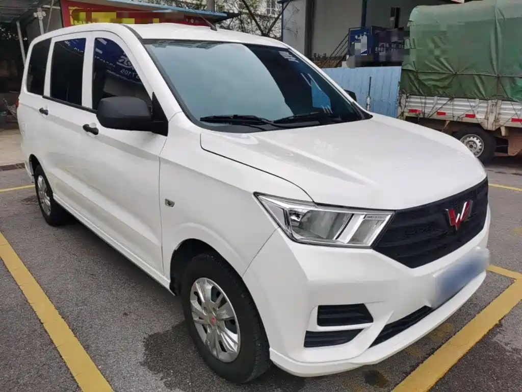 Wuling Hongguang 2023
