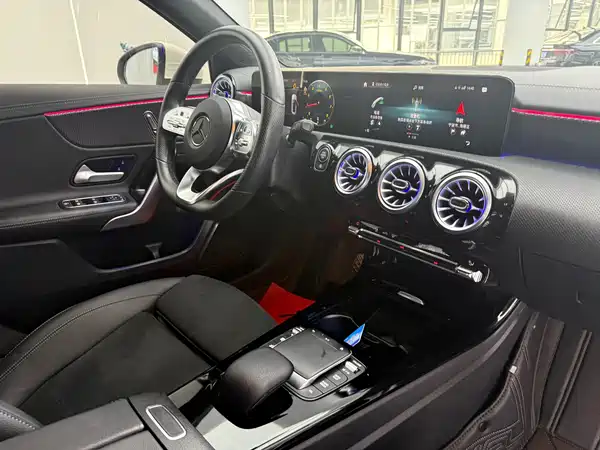 Mercedes-Benz A-Class 2022