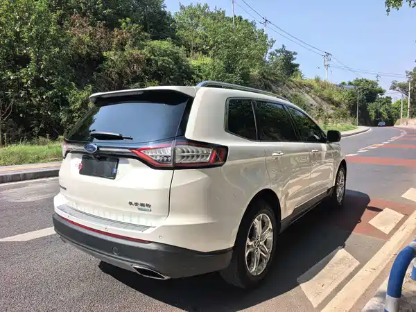 Ford Edge 2017
