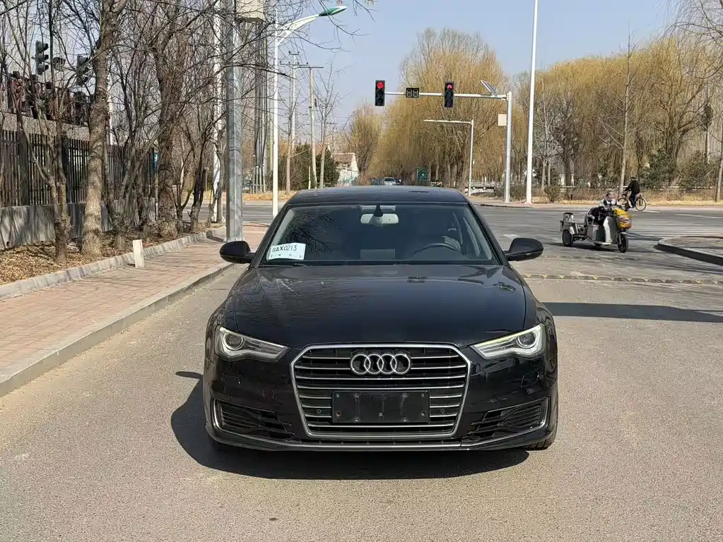 Audi A6L 2016 — фото 1