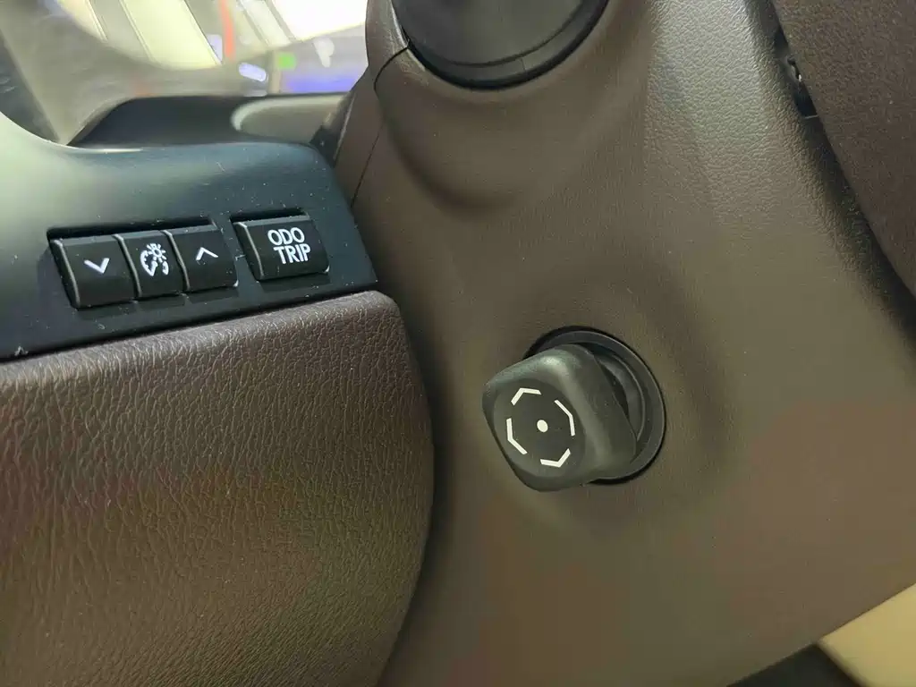 Lexus RX 2018 — фото 12