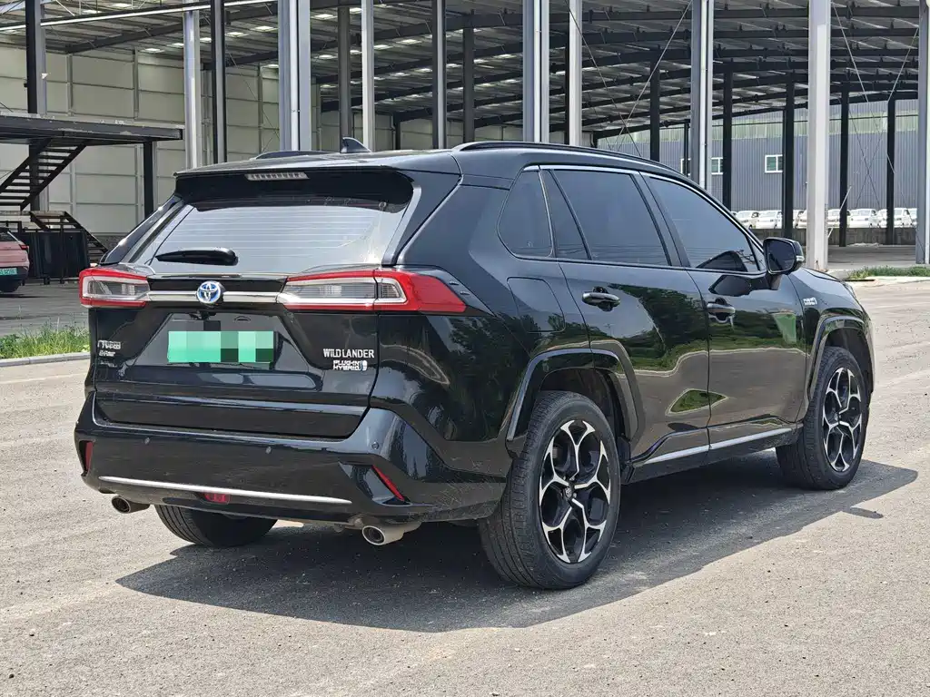 Toyota Wildlander New Energy 2021 — фото 11