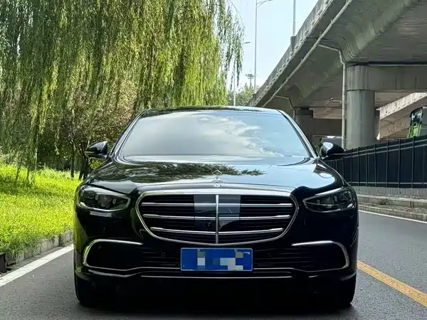 Mercedes-Benz S-Class 2021