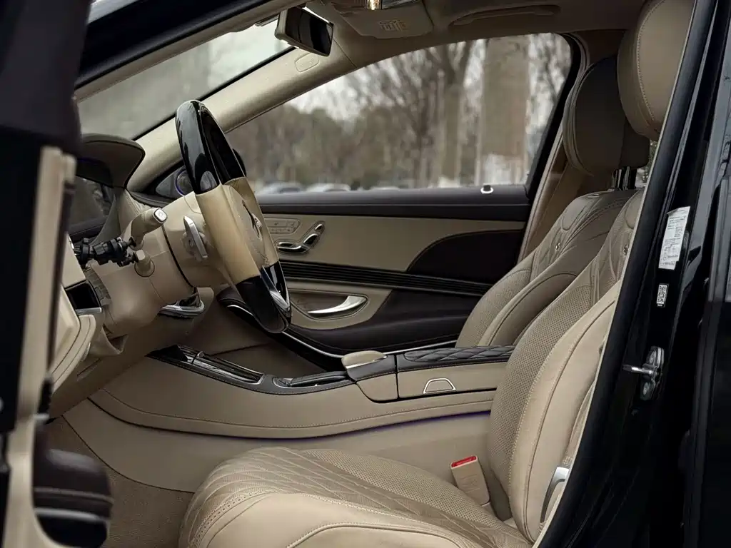 Mercedes-Benz Maybach S-Class 2020 — фото 12