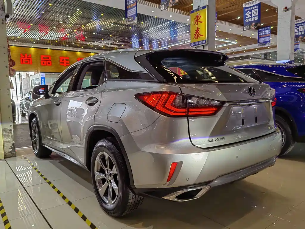 Lexus RX 2019 — фото 14