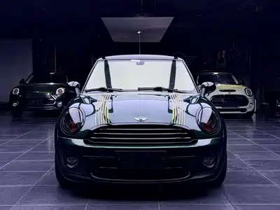 MINI MINI 2011