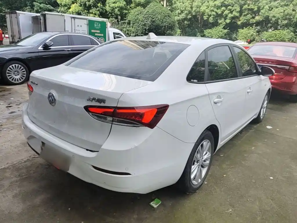 Buick Excelle 2021