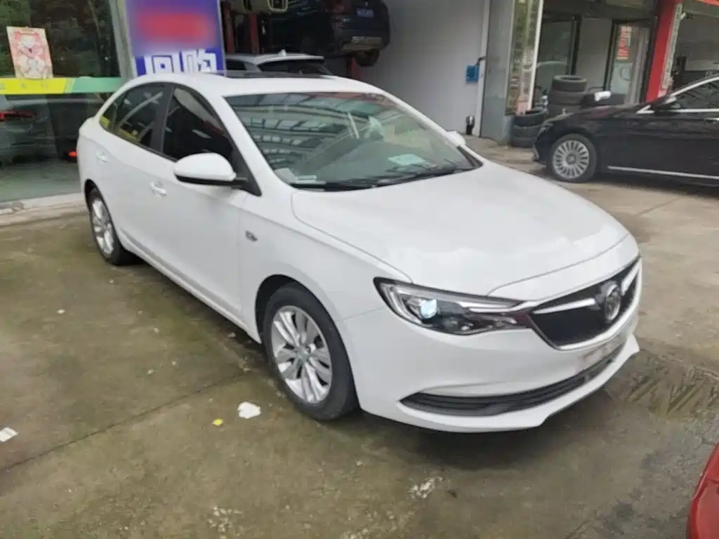 Buick Excelle 2021