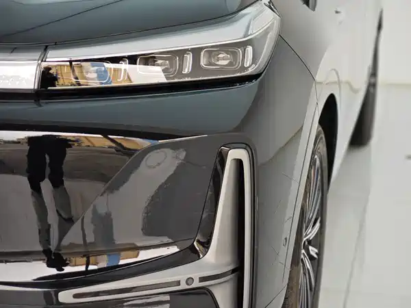Geely Galaxy M9 2025