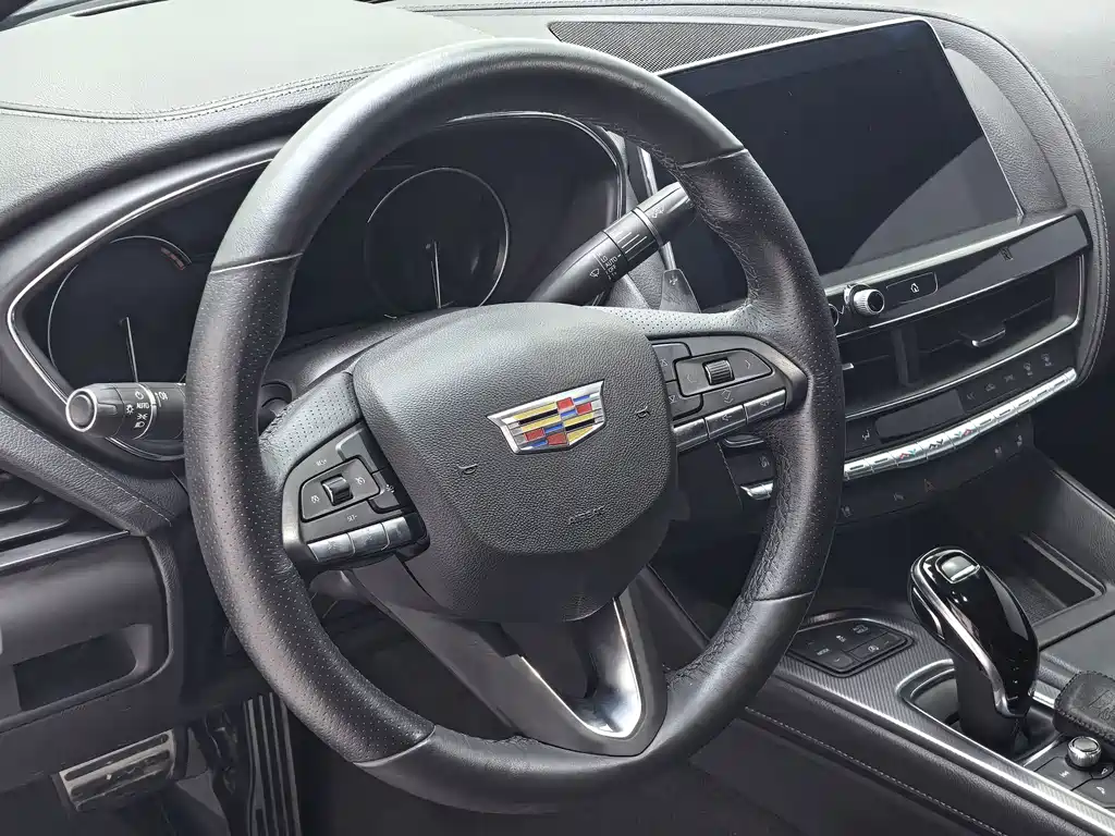 Cadillac CT5 2021 — фото 9