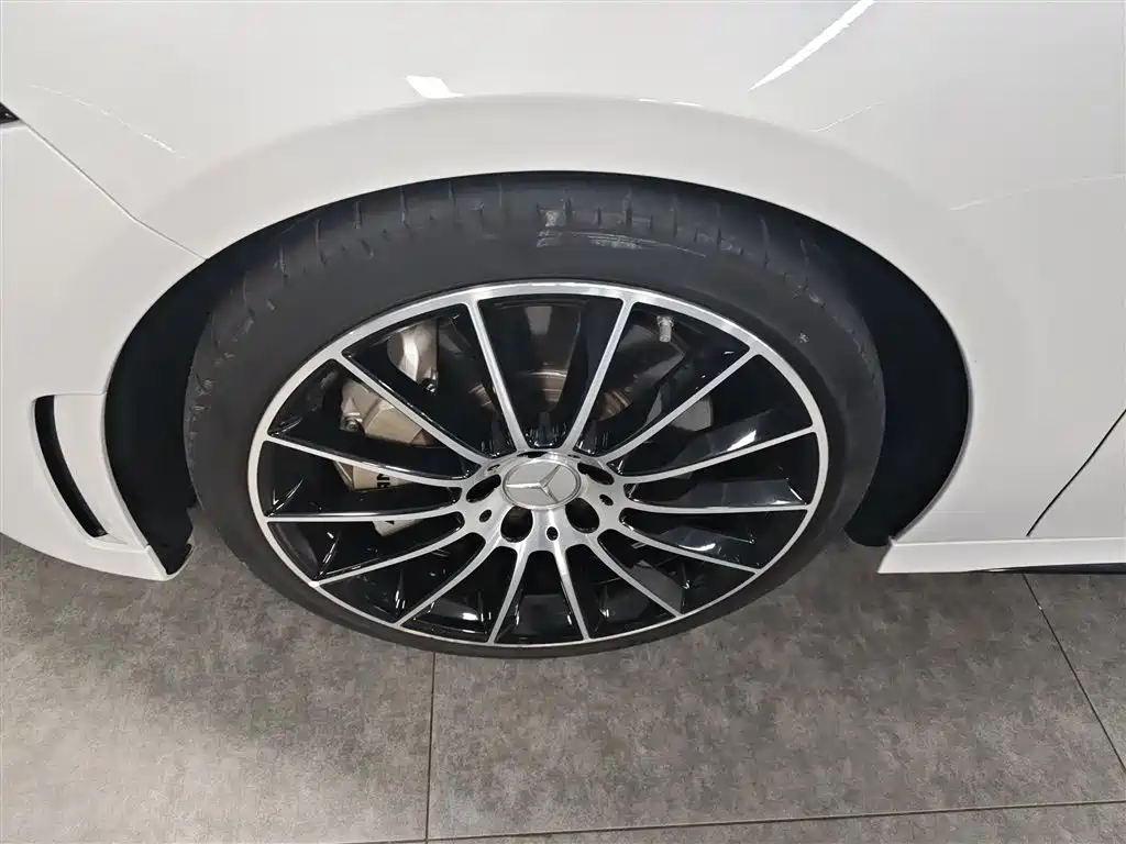 Mercedes-Benz A-Class AMG 2022 — фото 25