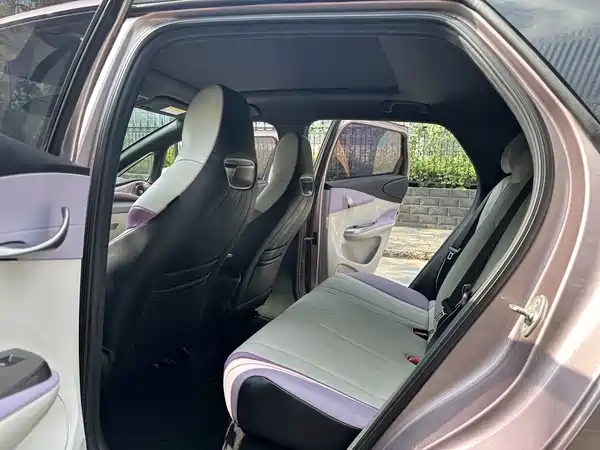 BYD Dolphin 2023