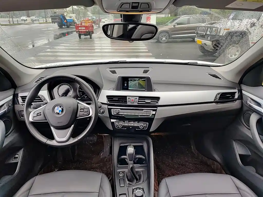 BMW X1 2019 — фото 10