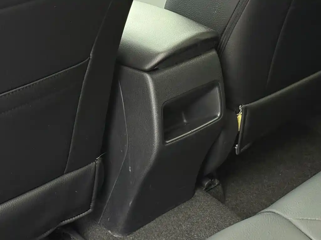 Toyota Corolla 2022 — фото 17