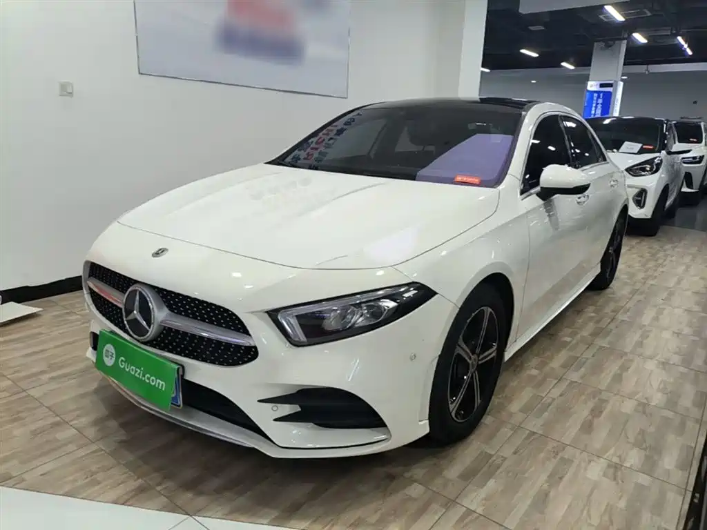 Mercedes-Benz A-Class 2023 — фото 1