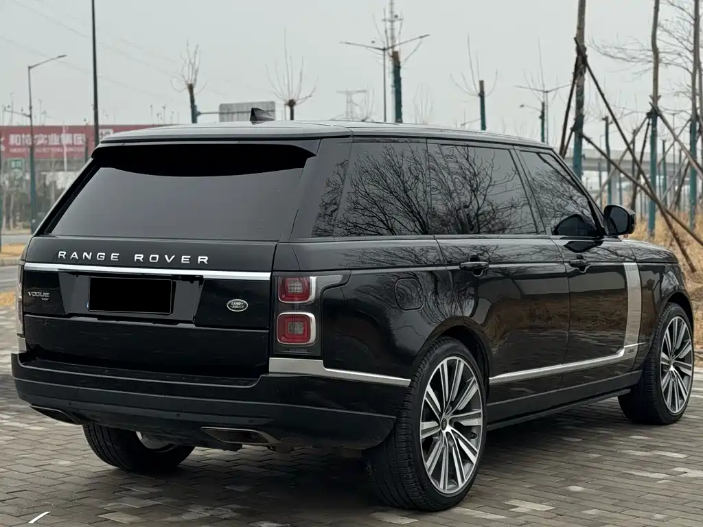 Land Rover Range Rover 2021 — фото 15