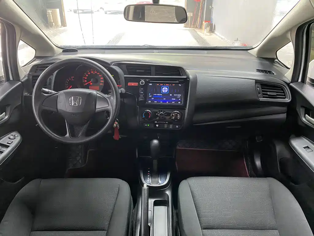 Honda Fit 2016