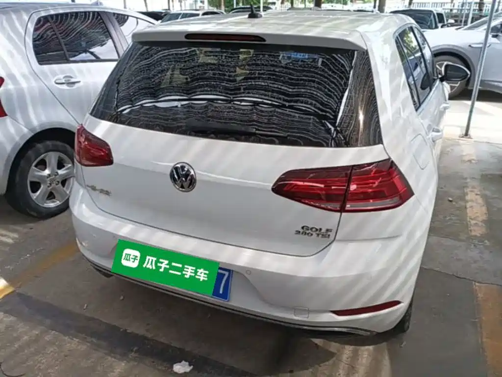 Volkswagen Golf 2020
