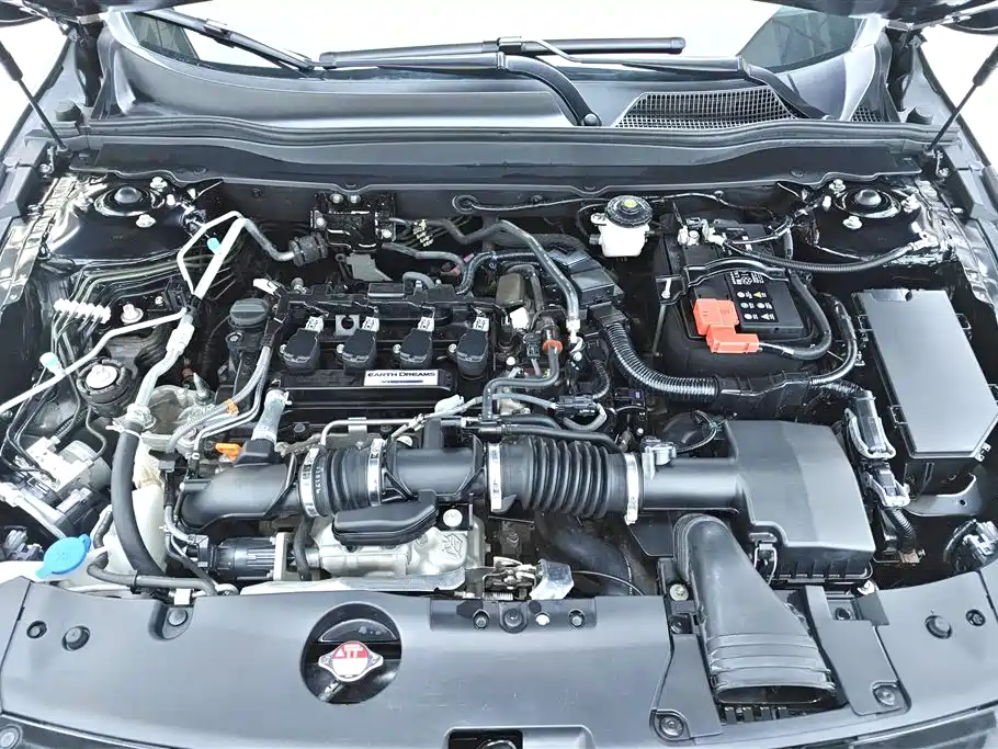 Honda Accord 2021 — фото 10