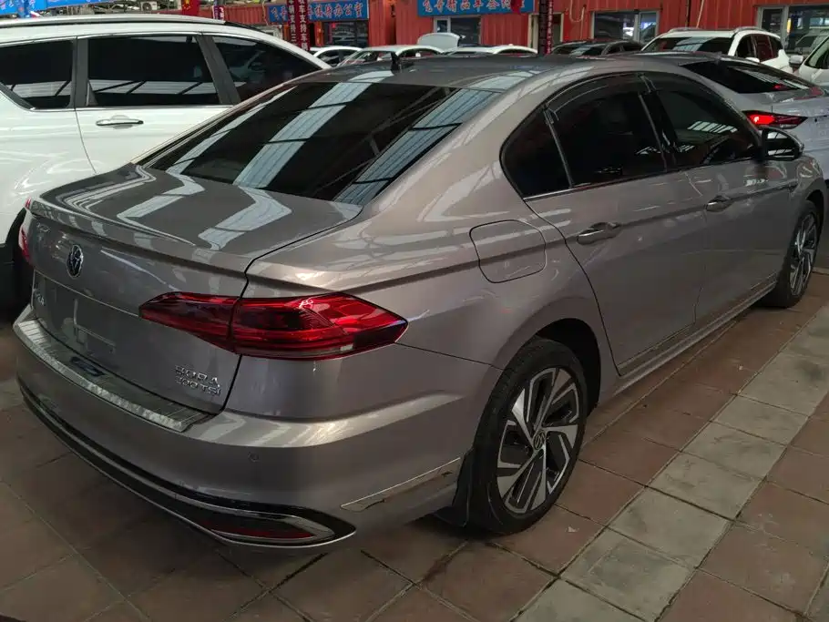 Volkswagen Bora 2022