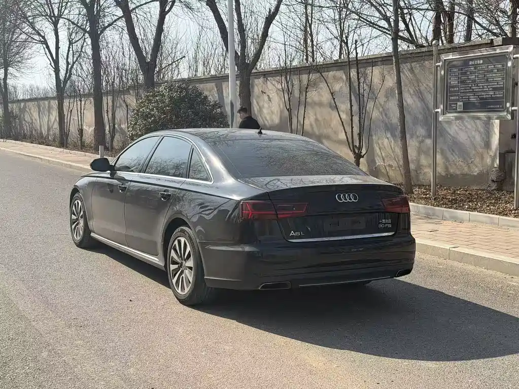 Audi A6L 2016 — фото 5