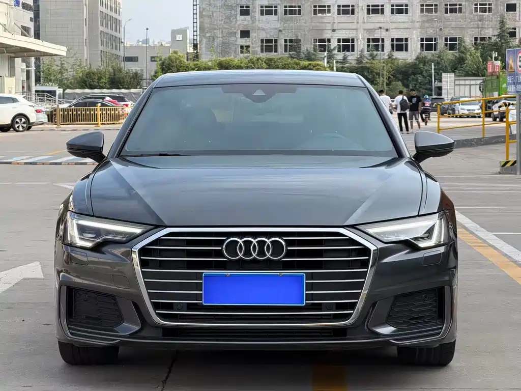Audi A6L 2022 — фото 2