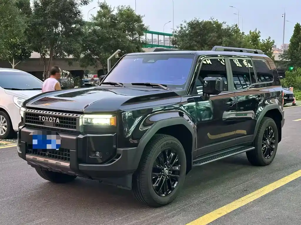 Toyota Prado 2025