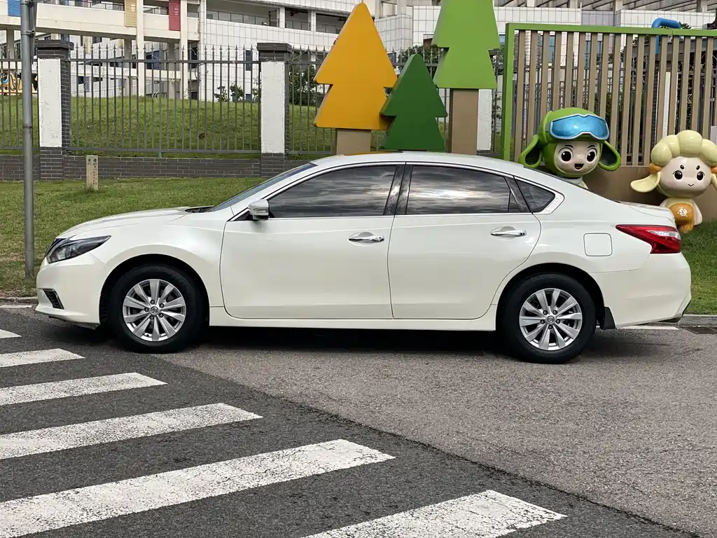 Nissan Teana 2017