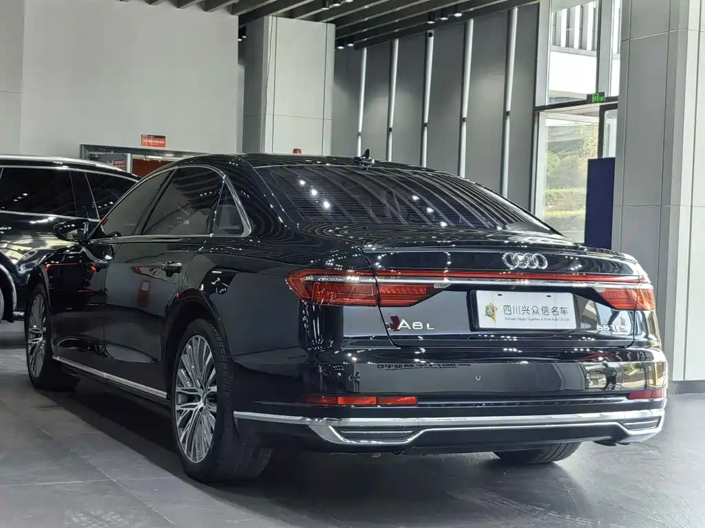 Audi A8 2019