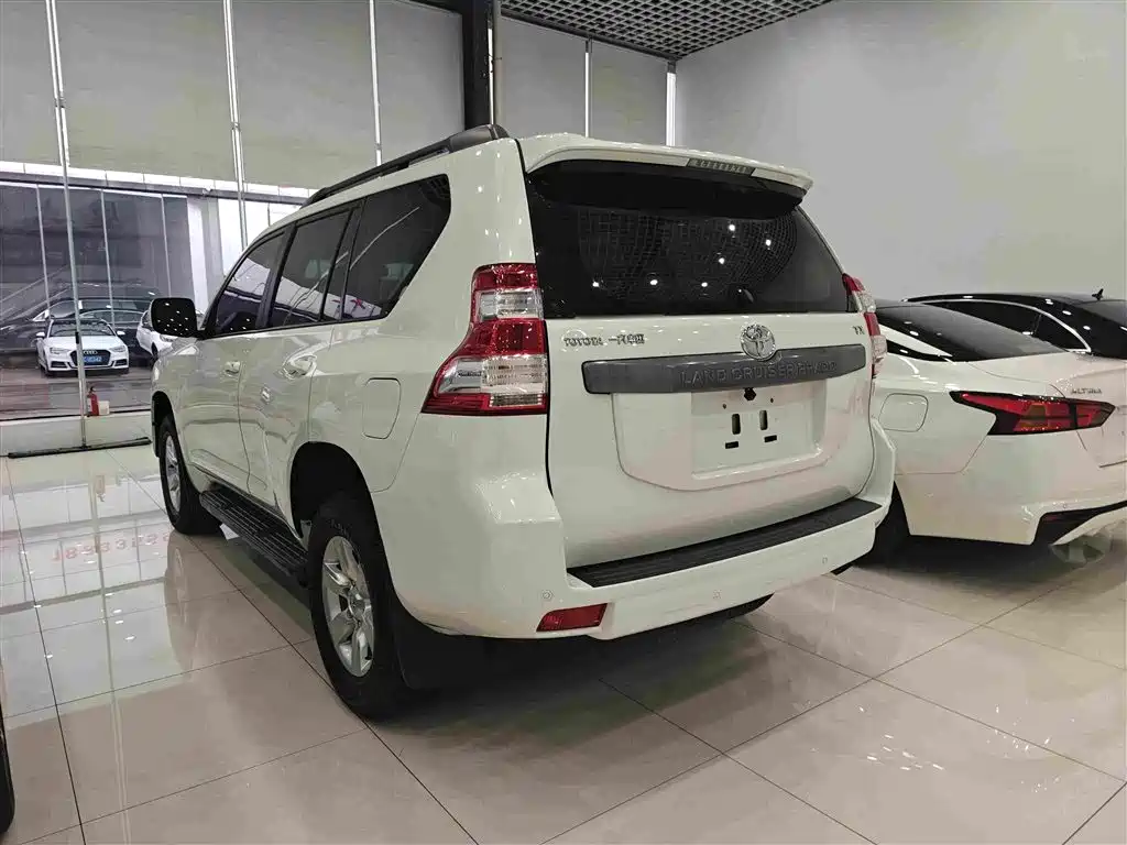 Toyota Prado 2017