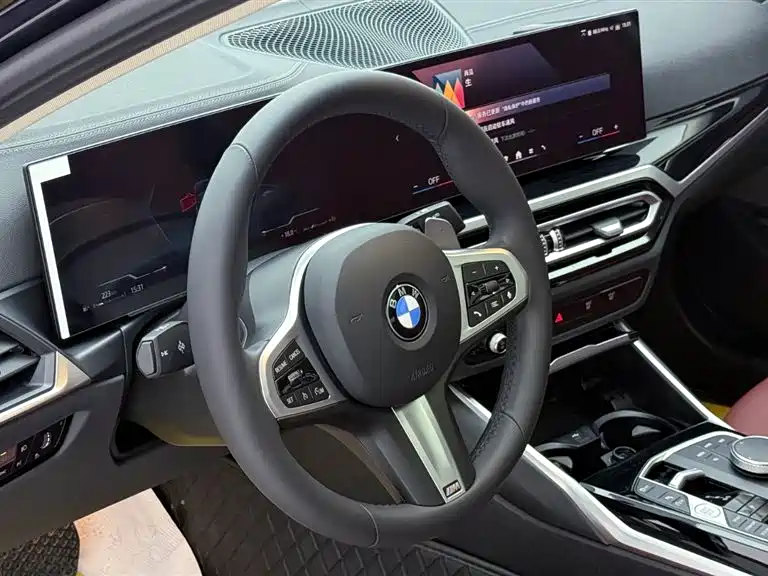 BMW 3 Series 2024 — фото 17