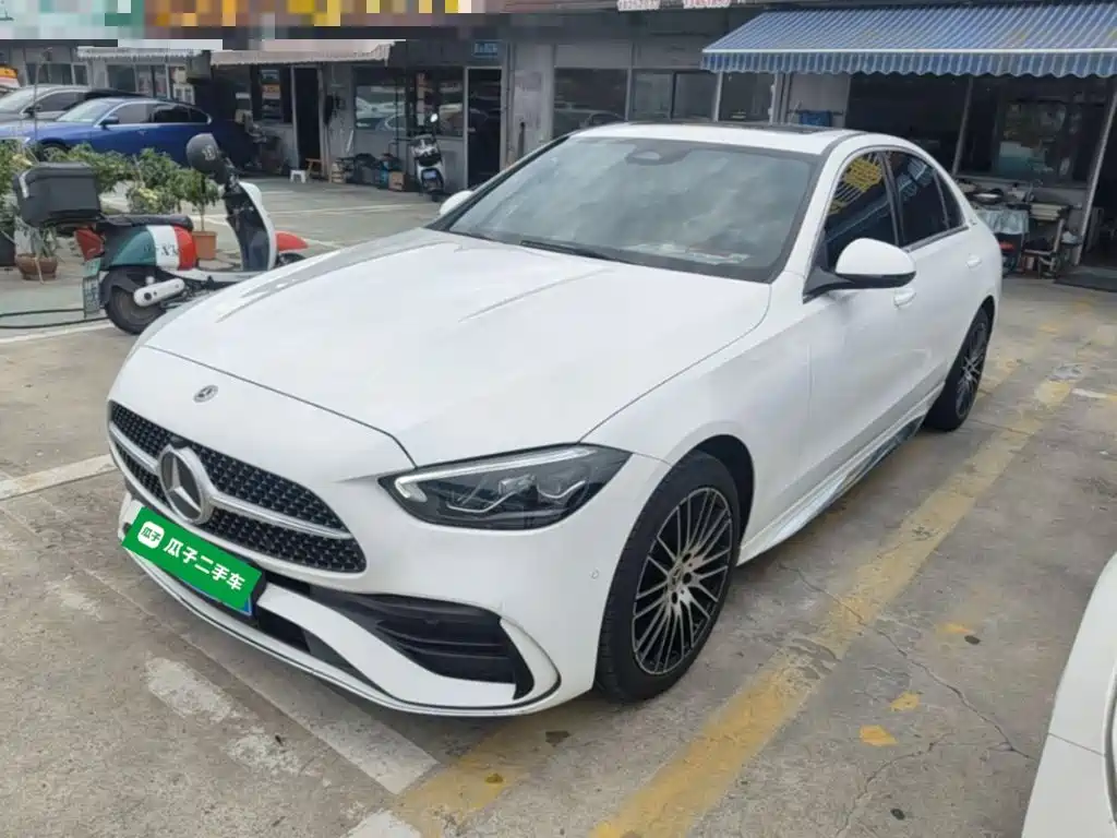 Mercedes-Benz C-Class 2023