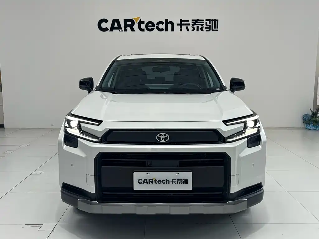 Toyota RAV4 2026