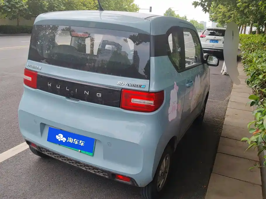 Wuling MINIEV 2021