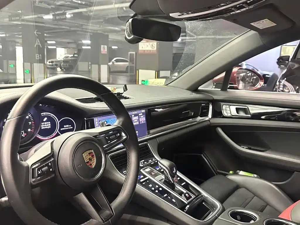Porsche Panamera 2021 — фото 9