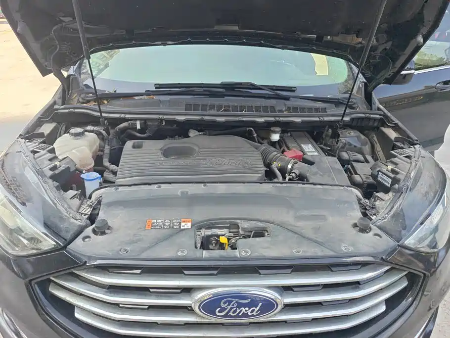 Ford Edge 2020 — фото 10