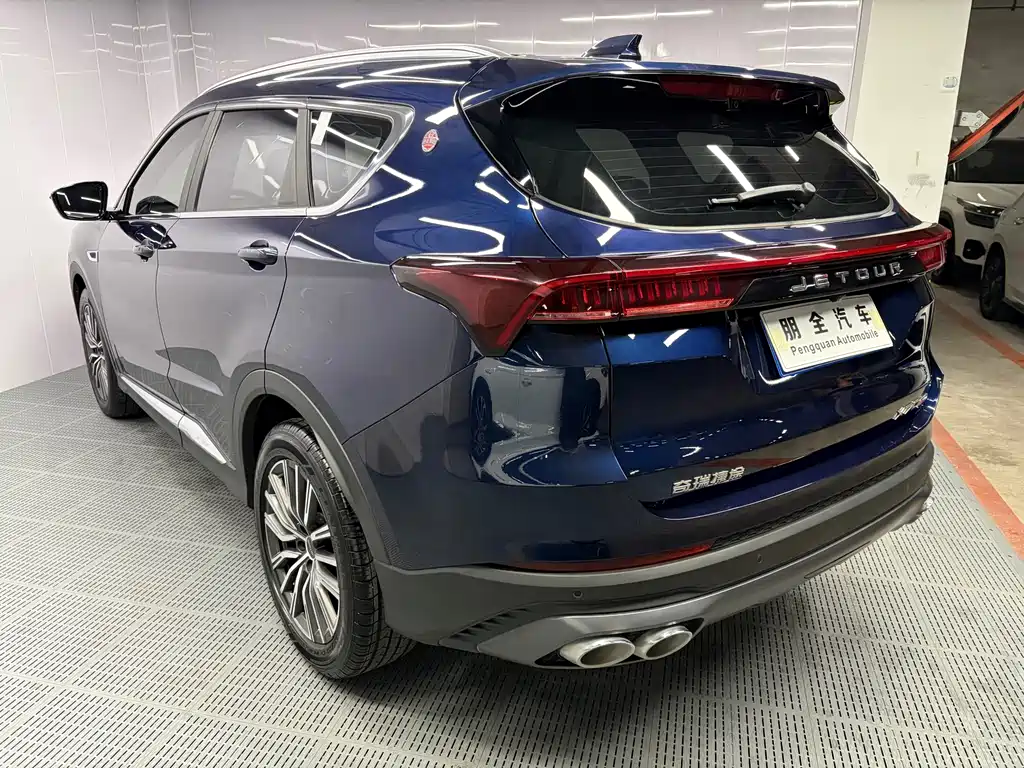 Jetour Jietu X70 PLUS 2023 — фото 17