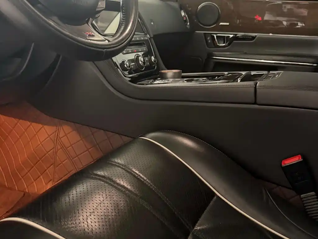 Jaguar XJ 2017