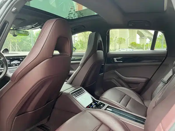 Porsche Panamera 2019
