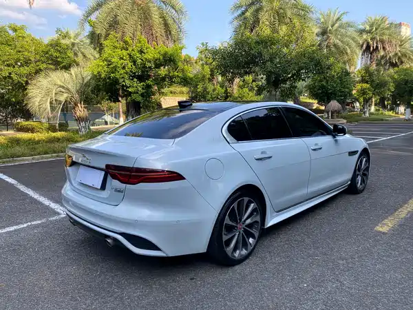 Jaguar XEL 2020
