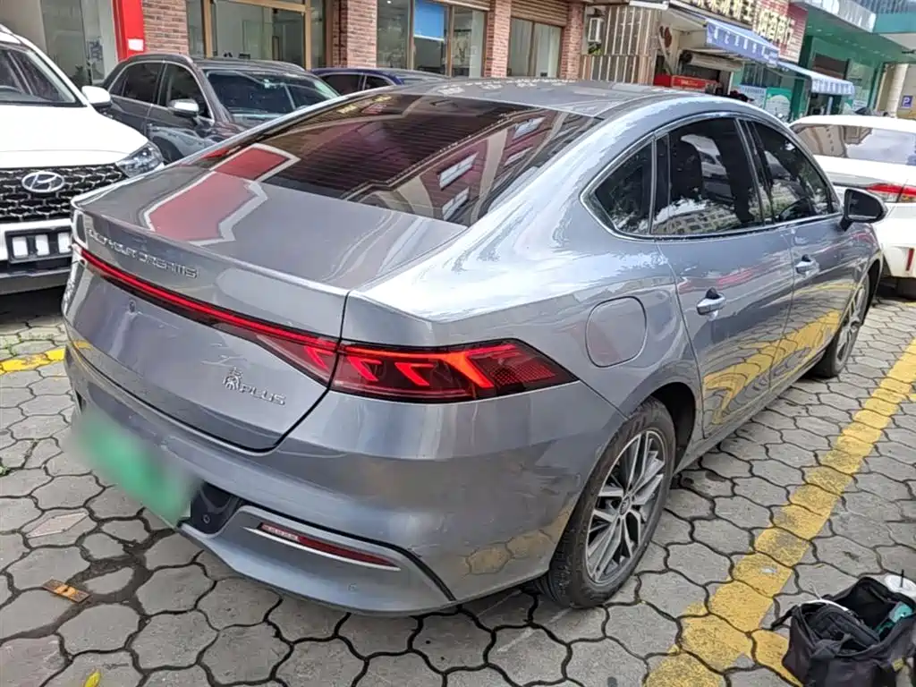 BYD Qin PLUS 2022 — фото 7