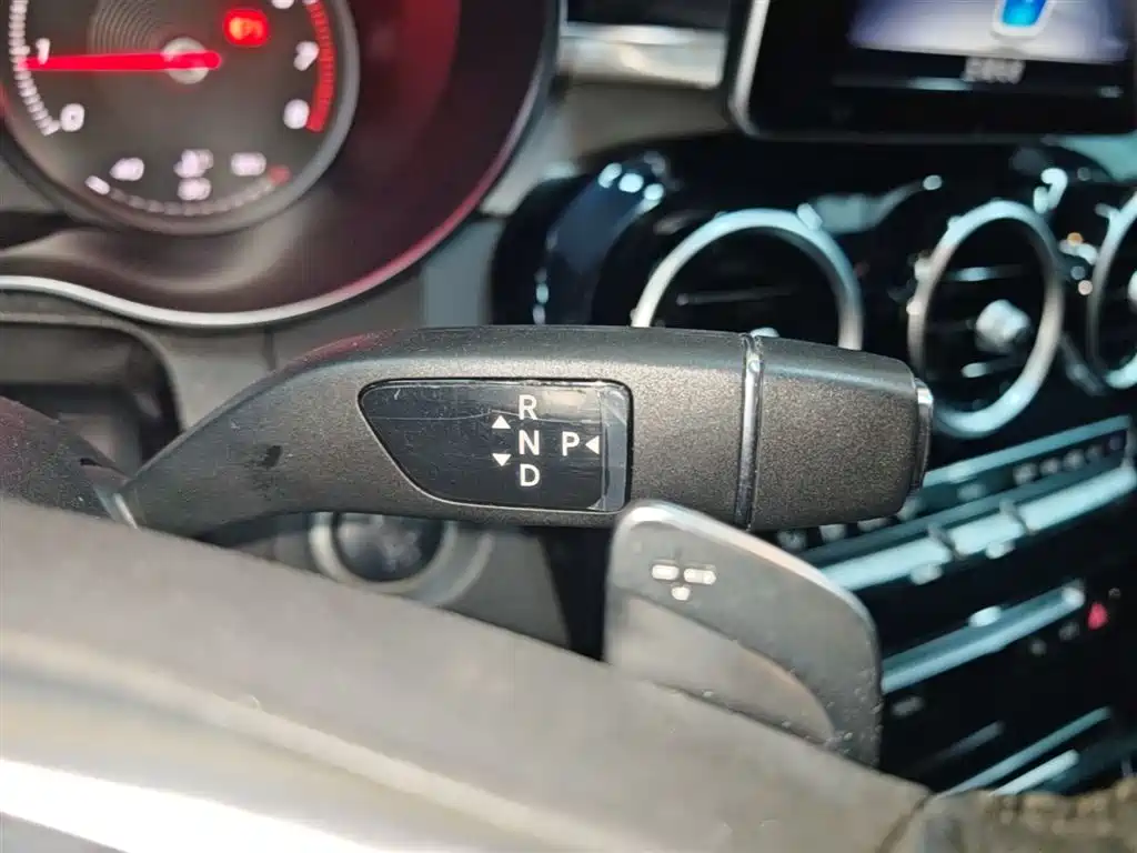 Mercedes-Benz C-Class 2018 — фото 14