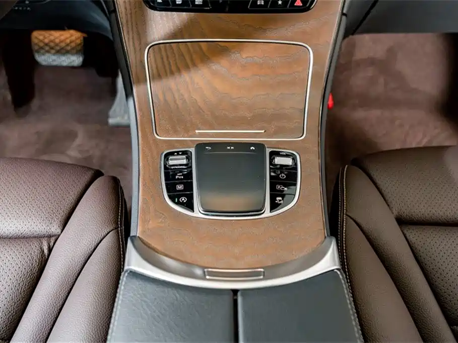 Mercedes-Benz GLC 2022 — фото 15