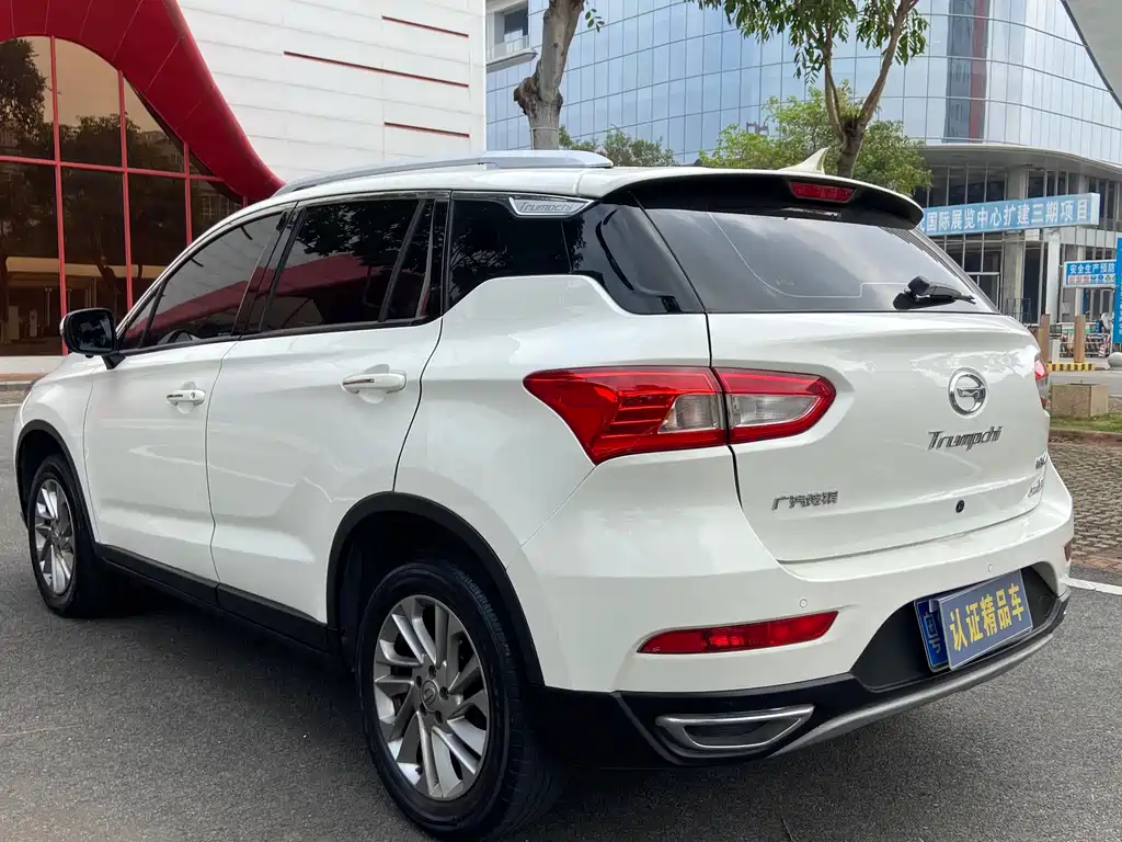 GAC Motor Trumpchi GS4 2017 — фото 9